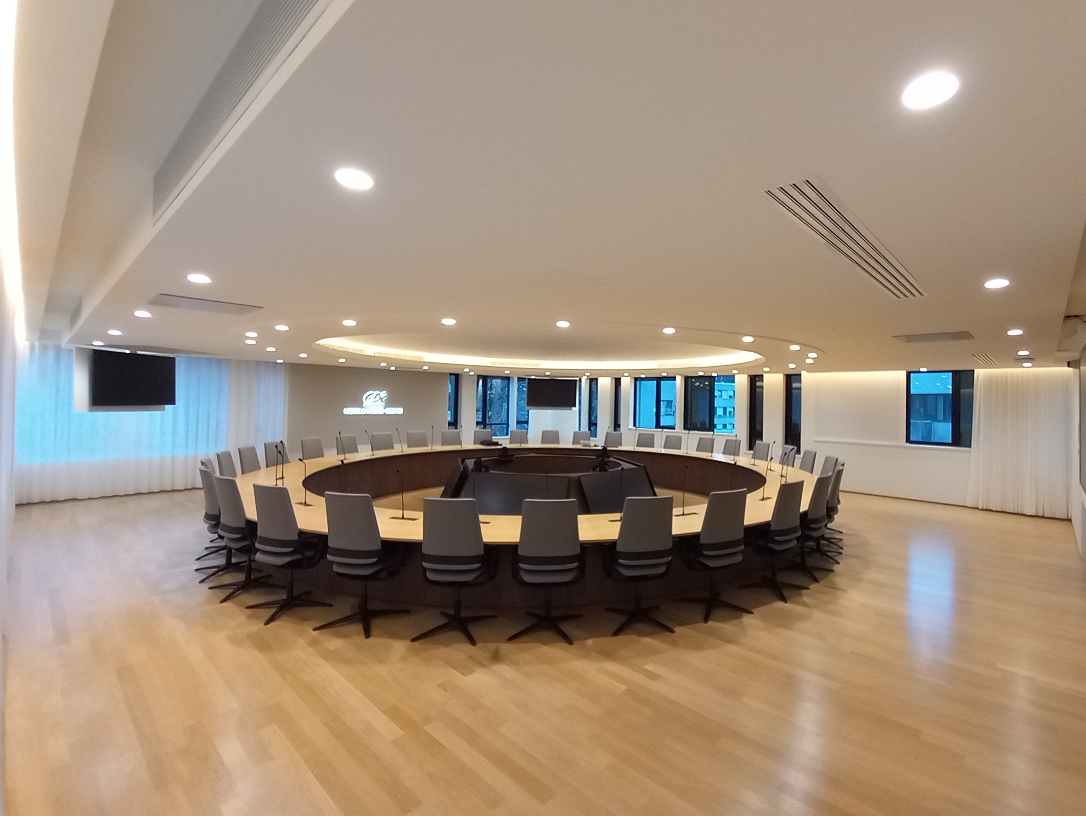 salle de direction rénovée